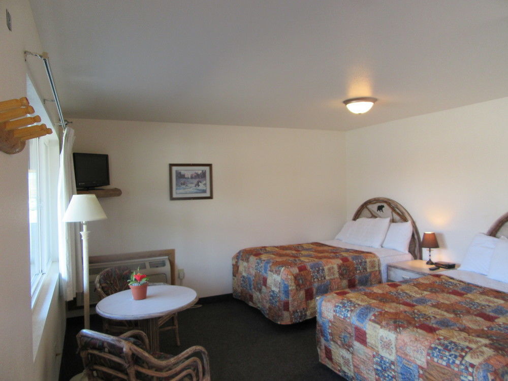 Big Bear Motel Cody Exterior photo