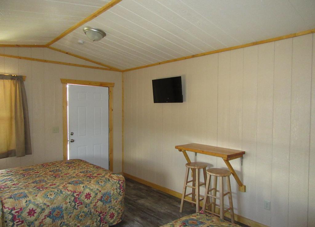 Big Bear Motel Cody Exterior photo
